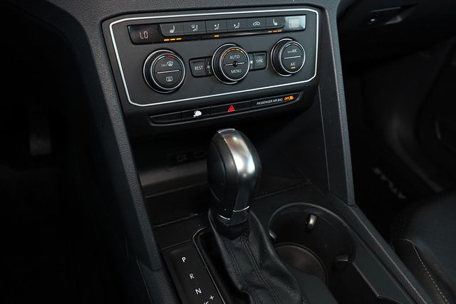 2018 VOLKSWAGEN ATLAS 3.6L V6 SE w/Technology 4MOTION - 23074828 - 30
