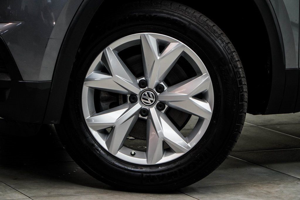 2018 Volkswagen Atlas V6 S photo 3