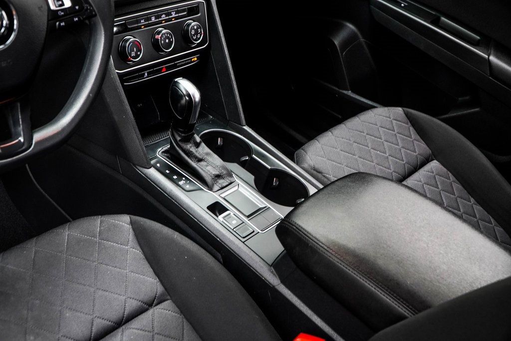 2018 Volkswagen Atlas V6 S photo 16