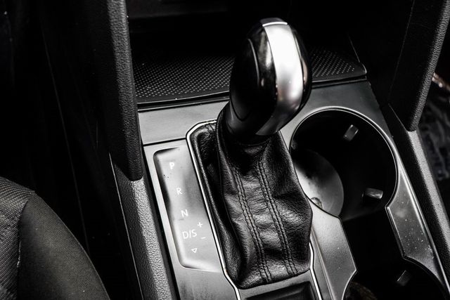 2018 Volkswagen Atlas 3.6L V6 S FWD - 22926924 - 18