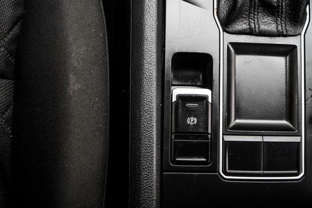 2018 Volkswagen Atlas 3.6L V6 S FWD - 22926924 - 19