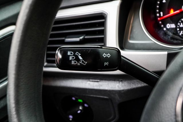 2018 Volkswagen Atlas 3.6L V6 S FWD - 22926924 - 30