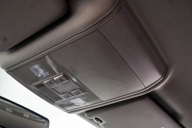 2018 Volkswagen Atlas 3.6L V6 S FWD - 22926924 - 31