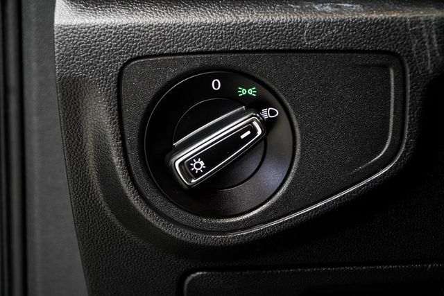 2018 Volkswagen Atlas 3.6L V6 S FWD - 22926924 - 32