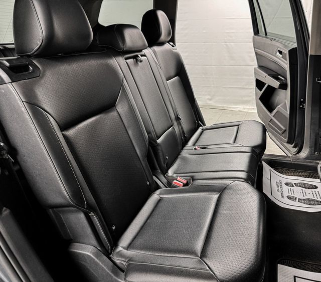 2018 Volkswagen Atlas SEL 4MOTION V6 AWD - 22975569 - 11