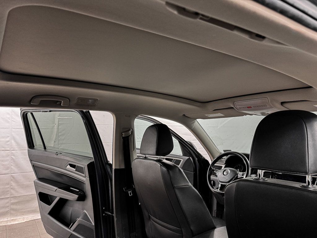 2018 Volkswagen Atlas SEL 4MOTION V6 AWD - 22975569 - 13