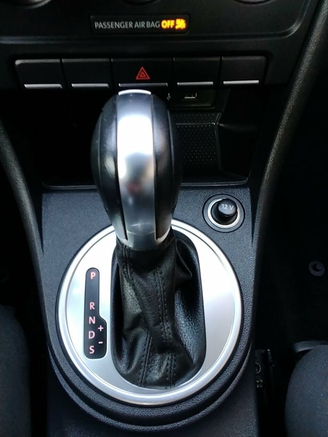 2018 Volkswagen Beetle Coast Automatic - 23043313 - 19
