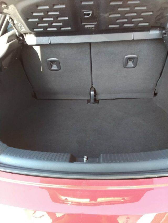 2018 Volkswagen Beetle Coast Automatic - 23043313 - 25