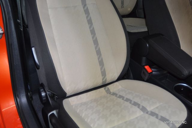 2018 Volkswagen Beetle Coast Automatic - 23052696 - 14