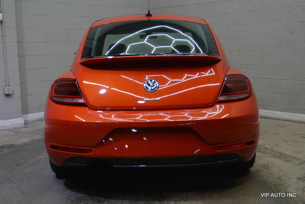 2018 Volkswagen Beetle Coast Automatic - 23052696 - 25