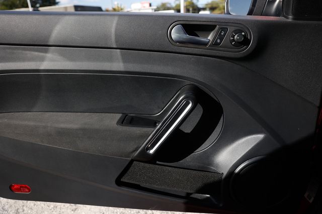 2018 Volkswagen Beetle S Automatic - 22963015 - 42