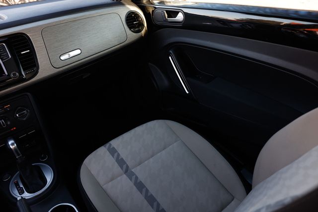 2018 Volkswagen Beetle S Automatic - 22973337 - 26