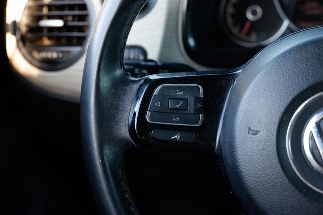 2018 Volkswagen Beetle S Automatic - 22973337 - 29