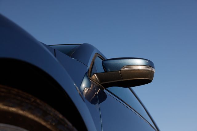 2018 Volkswagen Beetle S Automatic - 22973337 - 39