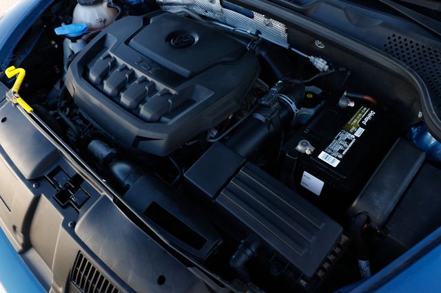 2018 Volkswagen Beetle S Automatic - 22973337 - 47