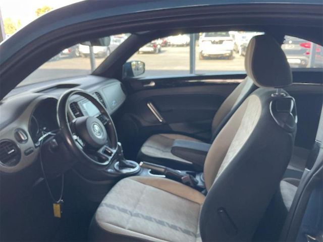 2018 Volkswagen Beetle S Automatic - 22973337 - 4