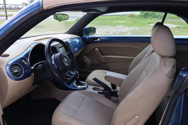 2018 Volkswagen Beetle Convertible CONVERTIBLE, BLUETOOTH, BACKUP CAMERA, SPOILER, LEATHER SEATS!!! - 22888884 - 17