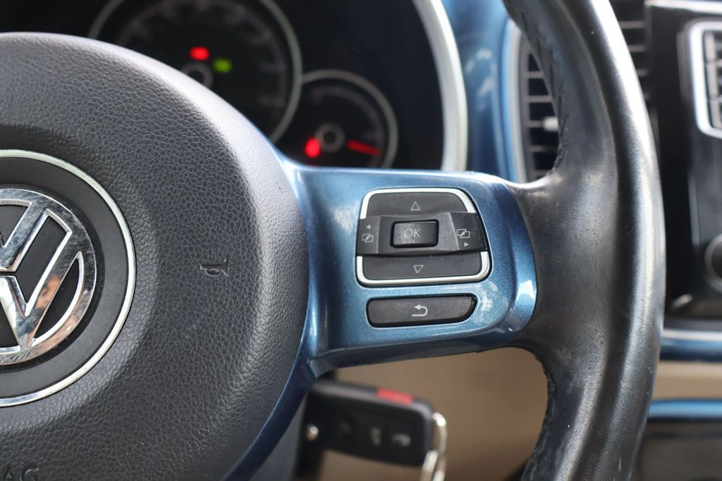 2018 Volkswagen Beetle Convertible photo 24