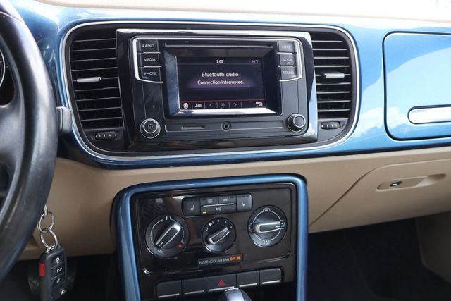 2018 Volkswagen Beetle Convertible CONVERTIBLE, BLUETOOTH, BACKUP CAMERA, SPOILER, LEATHER SEATS!!! - 22888884 - 26