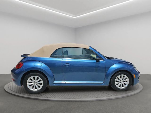 2018 Volkswagen Beetle Convertible CONVERTIBLE, BLUETOOTH, BACKUP CAMERA, SPOILER, LEATHER SEATS!!! - 22888884 - 6