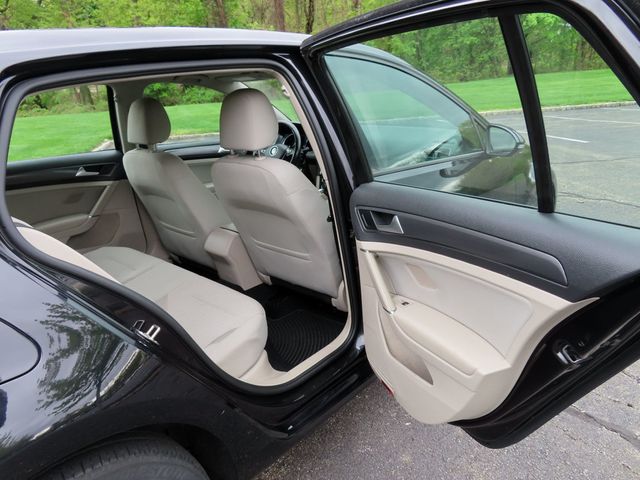 2018 Volkswagen Golf 1.8T 4-Door S Automatic - 23017641 - 21