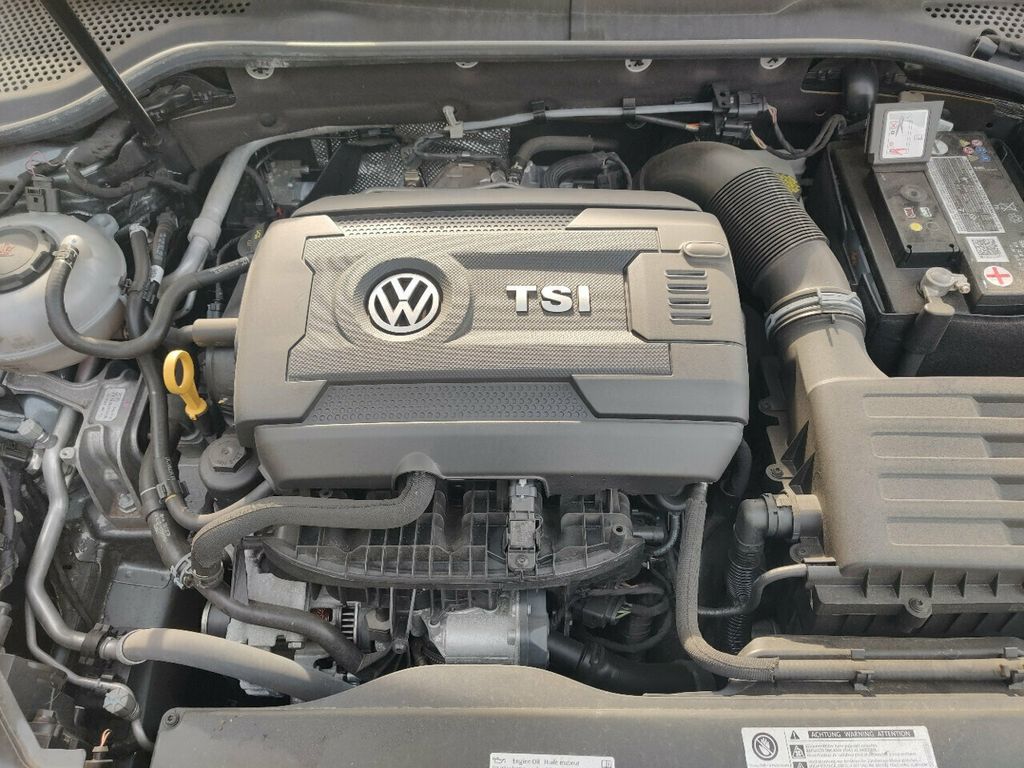 2018 Volkswagen Golf 1.8T 4-Door S Automatic - 19541369 - 24