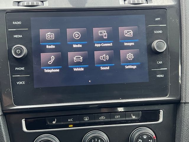 2018 Volkswagen Golf 1.8T 4-Door SE Automatic - 23079363 - 27