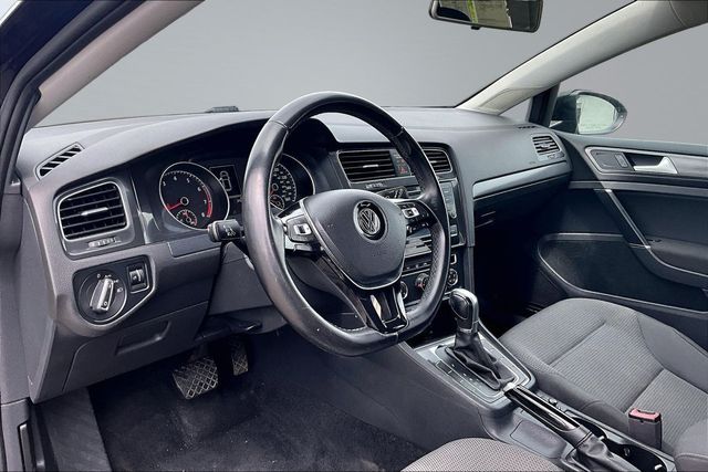 2018 Volkswagen Golf TSI SE 4-Door - 22967723 - 10