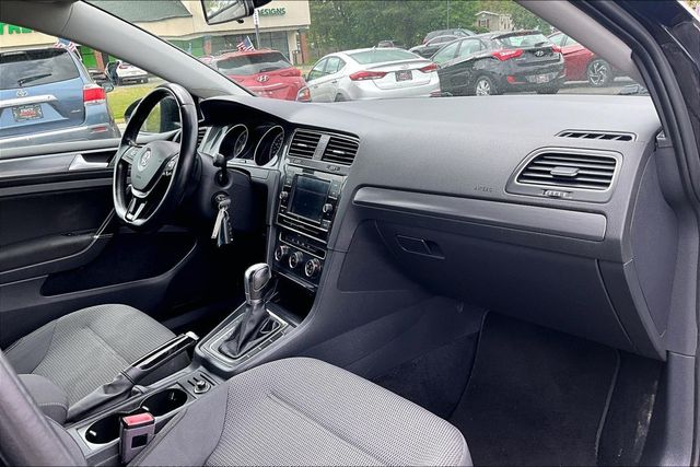 2018 Volkswagen Golf TSI SE 4-Door - 22967723 - 12