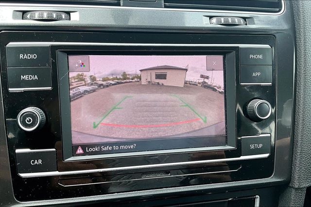 2018 Volkswagen Golf TSI SE 4-Door - 22967723 - 26