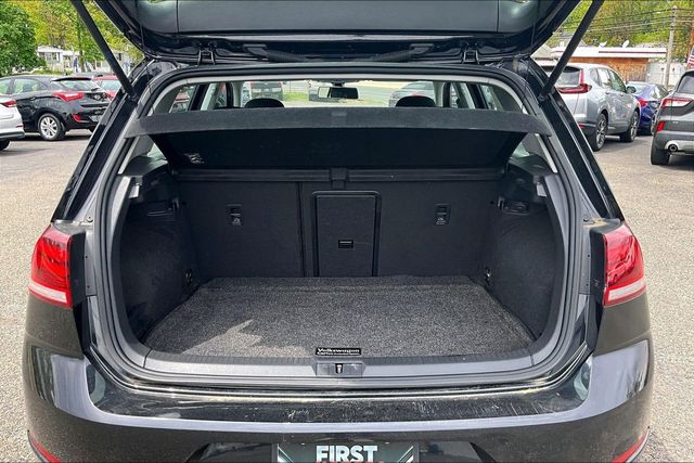 2018 Volkswagen Golf TSI SE 4-Door - 22967723 - 34