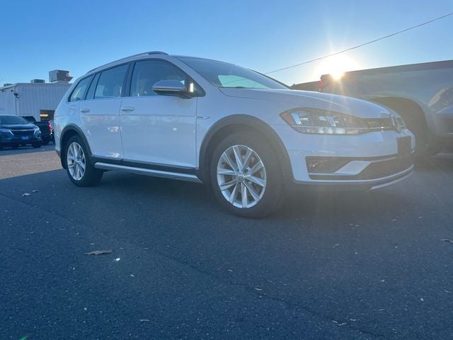 2018 Volkswagen Golf Alltrack 1.8T SE Manual - 22668693 - 22