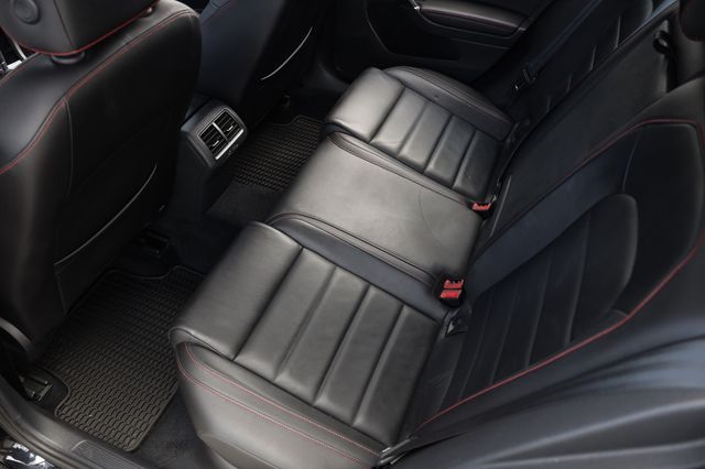 2018 Volkswagen Golf GTI  - 23046053 - 12