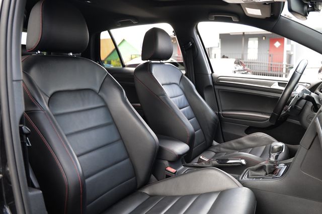 2018 Volkswagen Golf GTI  - 23046053 - 18