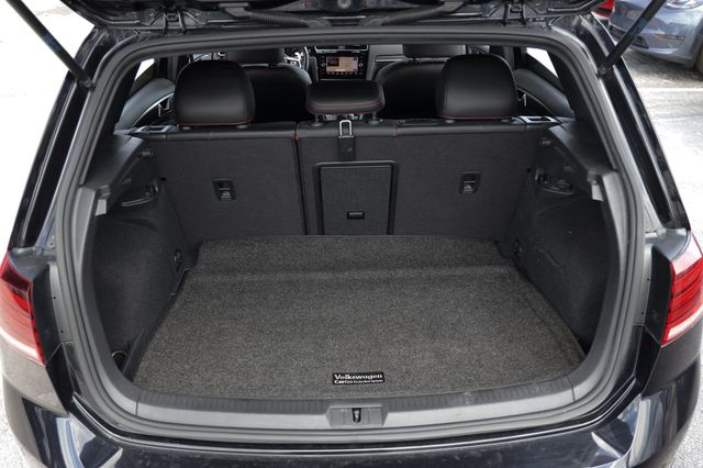 2018 Volkswagen Golf GTI  - 23046053 - 23