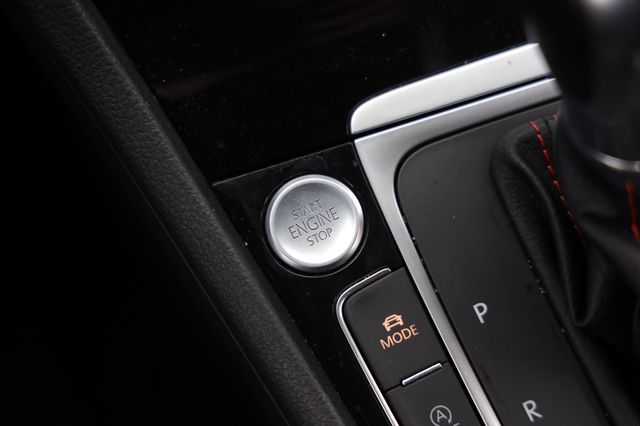 2018 Volkswagen Golf GTI  - 23046053 - 30