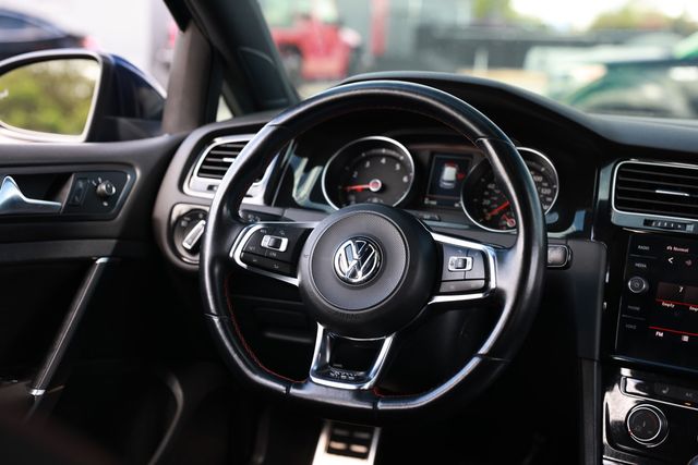 2018 Volkswagen Golf GTI 2.0T 4-Door SE DSG - 23038425 - 31