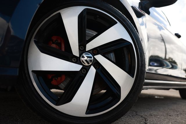 2018 Volkswagen Golf GTI 2.0T 4-Door SE DSG - 23038425 - 32