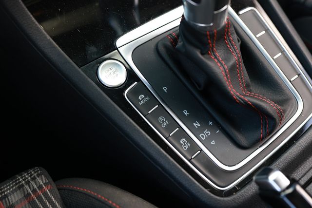 2018 Volkswagen Golf GTI 2.0T 4-Door SE DSG - 23038425 - 41
