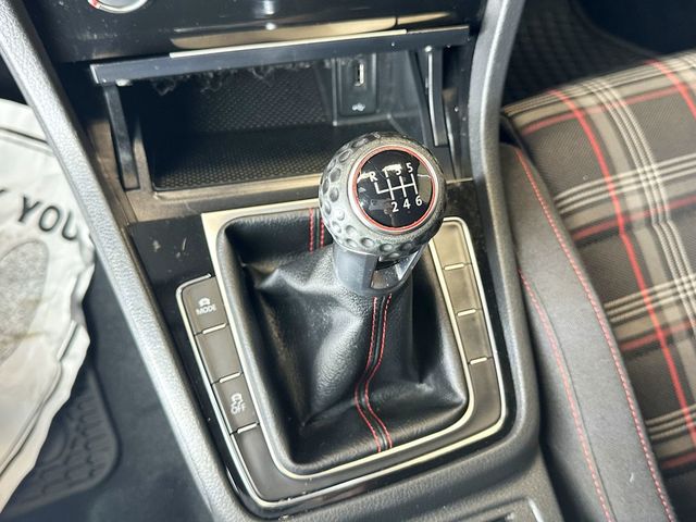 2018 Volkswagen Golf GTI 2.0T 4-Door S Manual - 23078153 - 30
