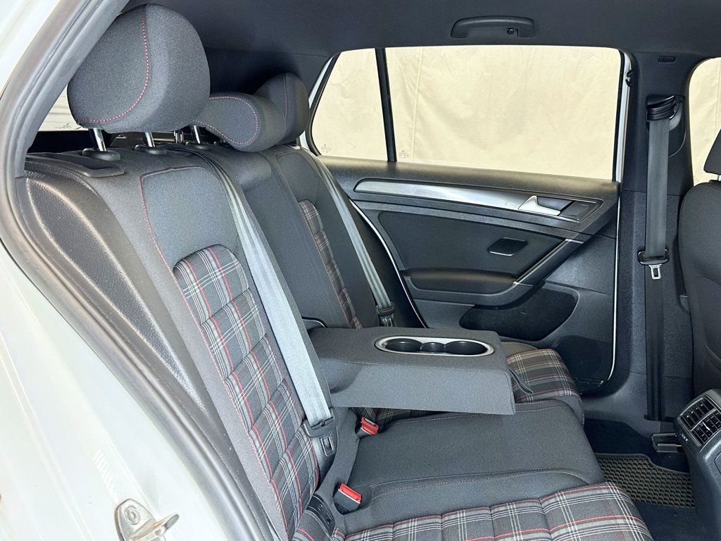 2018 Volkswagen Golf GTI 2.0T 4-Door S Manual - 23078153 - 38