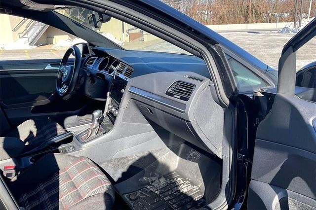 2018 Volkswagen Golf GTI 2.0T S 4-Door - 22976749 - 12