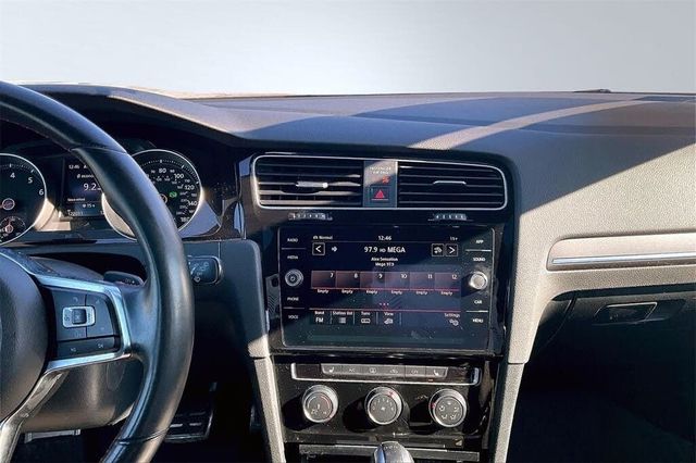 2018 Volkswagen Golf GTI 2.0T S 4-Door - 22976749 - 24