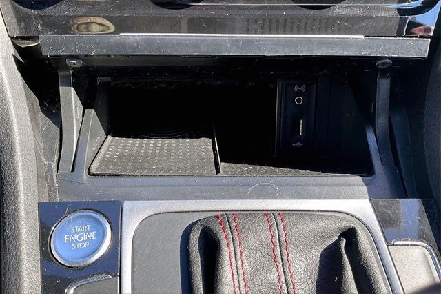 2018 Volkswagen Golf GTI 2.0T S 4-Door - 22976749 - 25