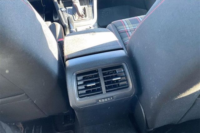 2018 Volkswagen Golf GTI 2.0T S 4-Door - 22976749 - 34