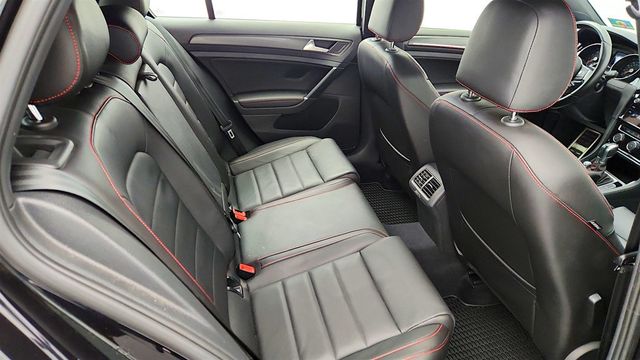 2018 Volkswagen Golf GTI 2.0T SE DSG with Leather Package - 22960232 - 10