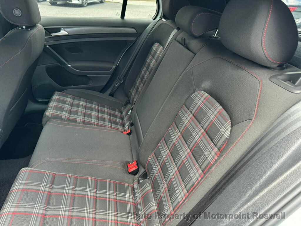 2018 Volkswagen Golf GTI SE Autobahn photo 4
