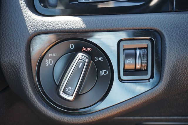 2018 Volkswagen Golf GTI GTI SE, MANUAL, PREMIUM WHEELS, MOON ROOF, LEATHER SEATS - 23062891 - 24