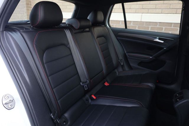 2018 Volkswagen Golf GTI S - 23057713 - 21