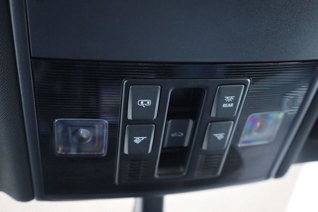 2018 Volkswagen Golf GTI S - 23057713 - 34